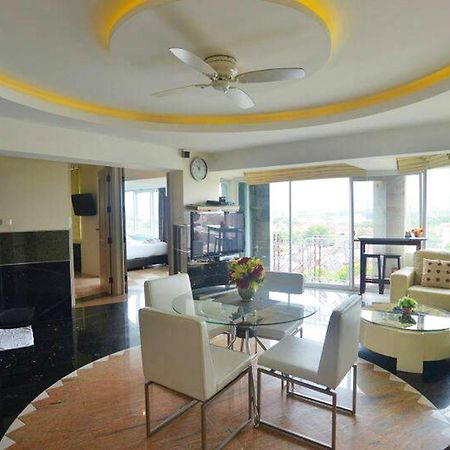 Ferienwohnung Penthouse Galare Thong Tower Chiang Mai Exterior foto