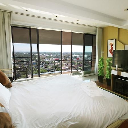 Ferienwohnung Penthouse Galare Thong Tower Chiang Mai Exterior foto