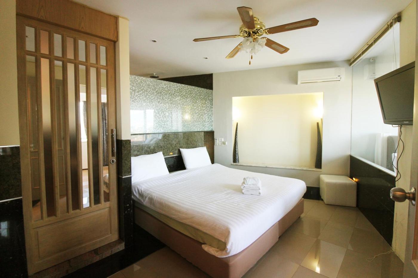 Ferienwohnung Penthouse Galare Thong Tower Chiang Mai Exterior foto